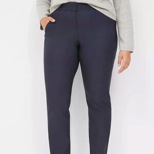18R Lane Bryant 4 Season straight legged pants